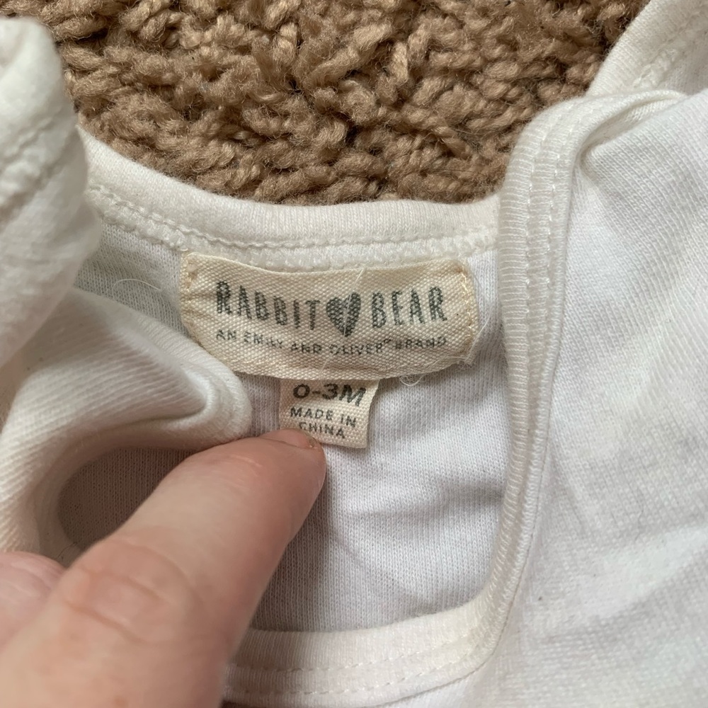 Rabbit & Bear Locally Grown Baby Onesie Shorts Matching Set - Picture 5 of 5